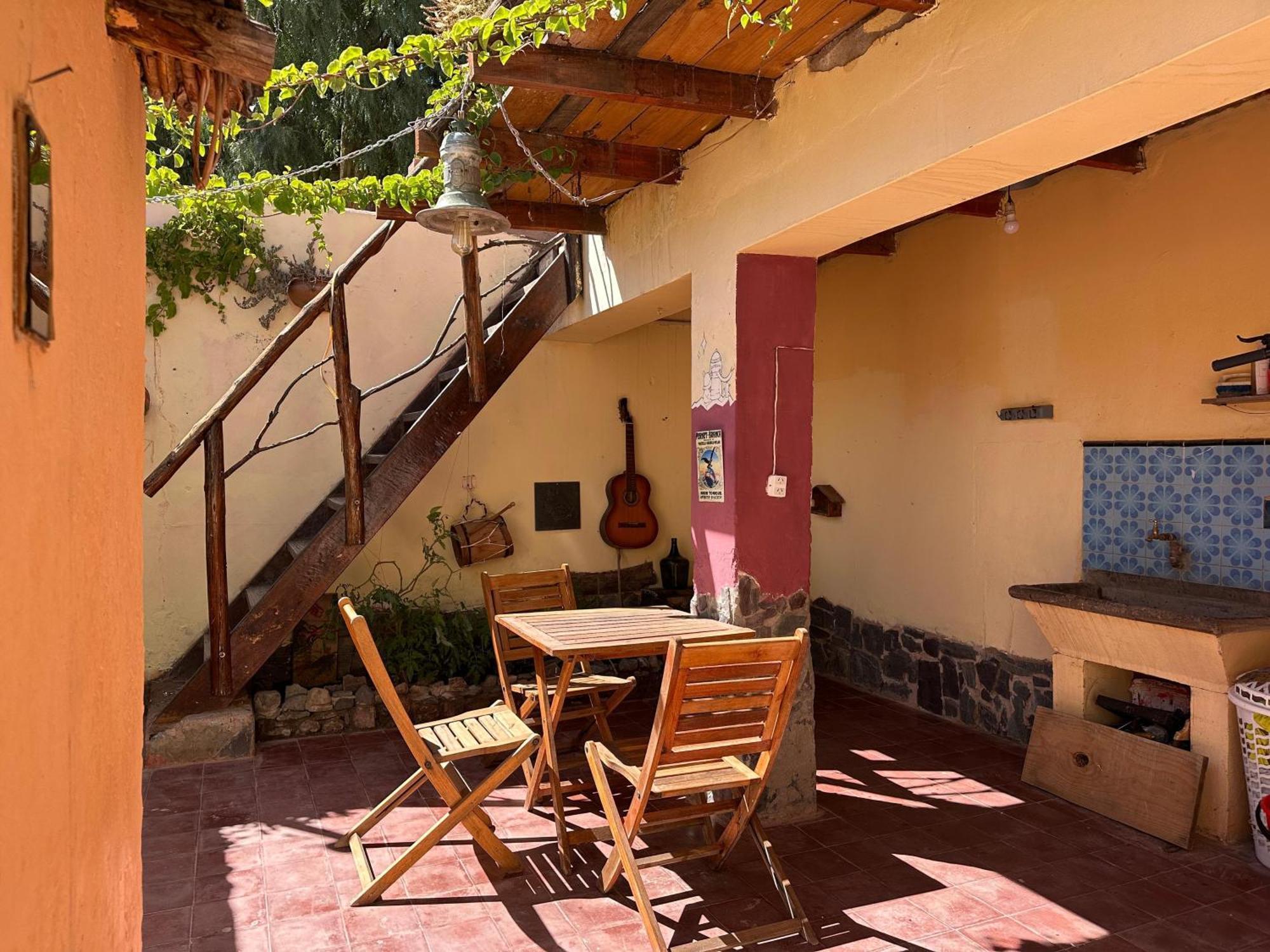 Tilcara Hostel Bagian luar foto